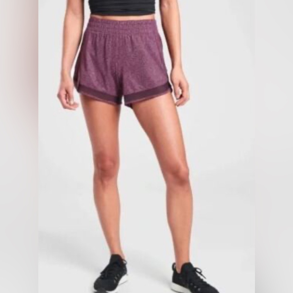 NWT Athleta 1X printed mesh Racer Run Shorts 4”